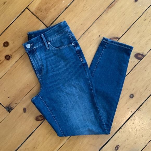 Skinny Jeans - Picture 10 of 10